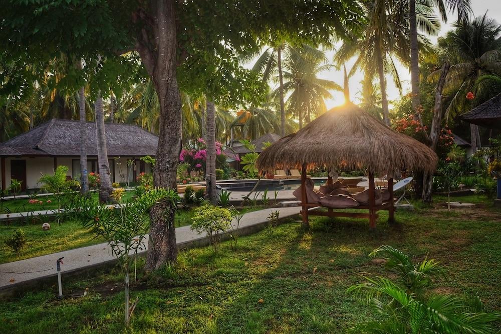Trawangan Oasis Hotel Quần đảo Gili Ngoại thất bức ảnh