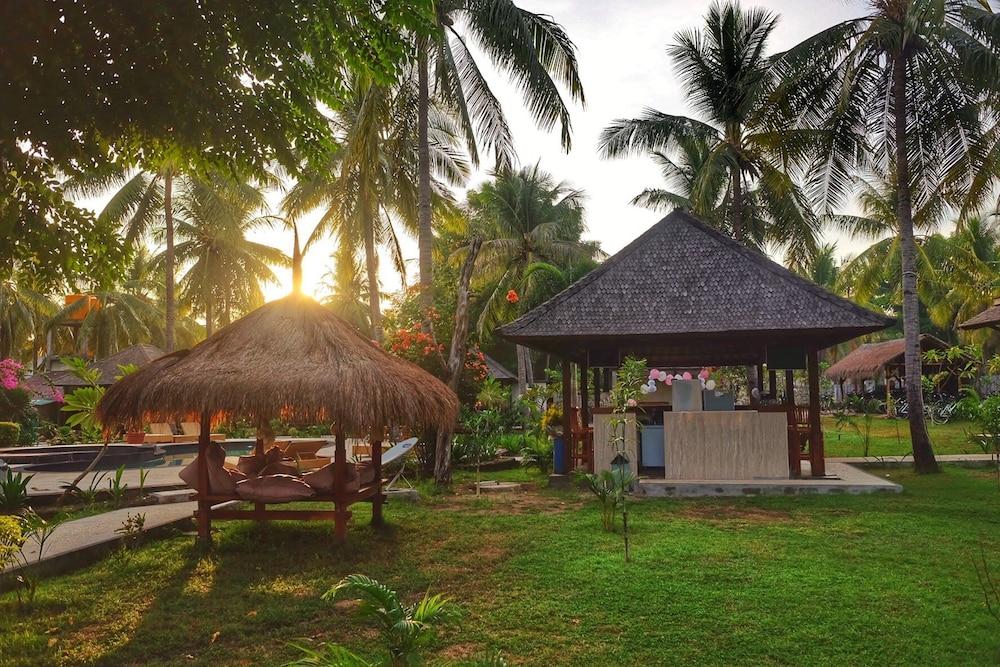 Trawangan Oasis Hotel Quần đảo Gili Ngoại thất bức ảnh
