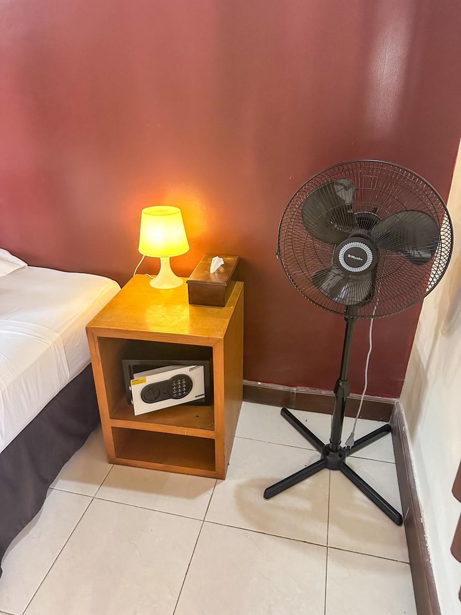 Trawangan Oasis Hotel Quần đảo Gili Ngoại thất bức ảnh