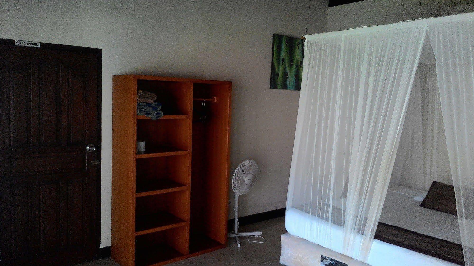 Trawangan Oasis Hotel Quần đảo Gili Ngoại thất bức ảnh