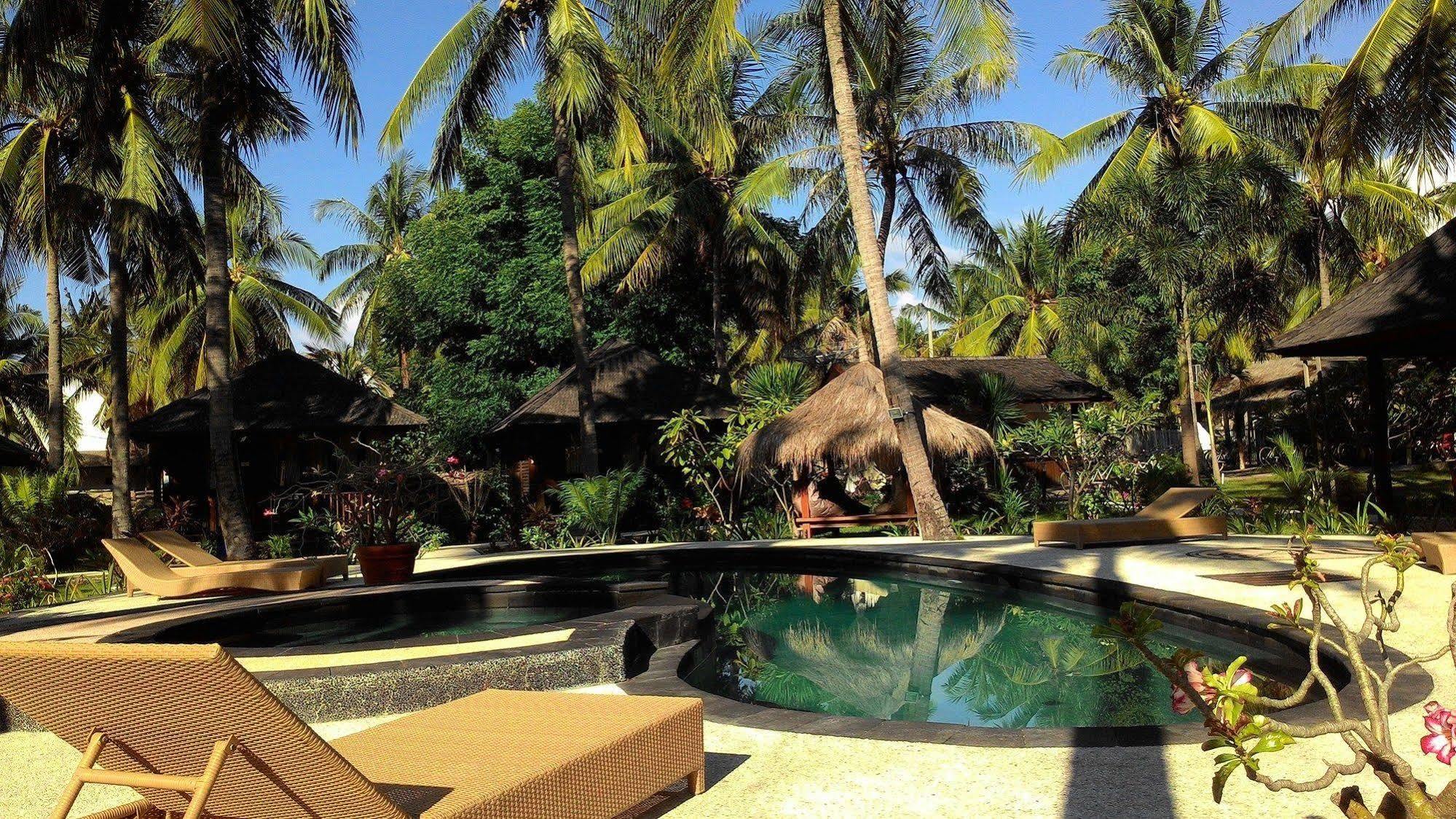 Trawangan Oasis Hotel Quần đảo Gili Ngoại thất bức ảnh